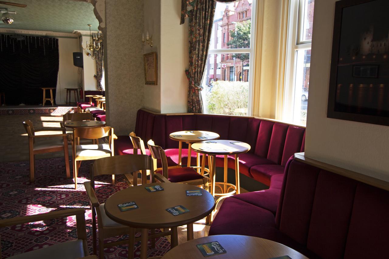 Evans Hotel Llandudno Bagian luar foto