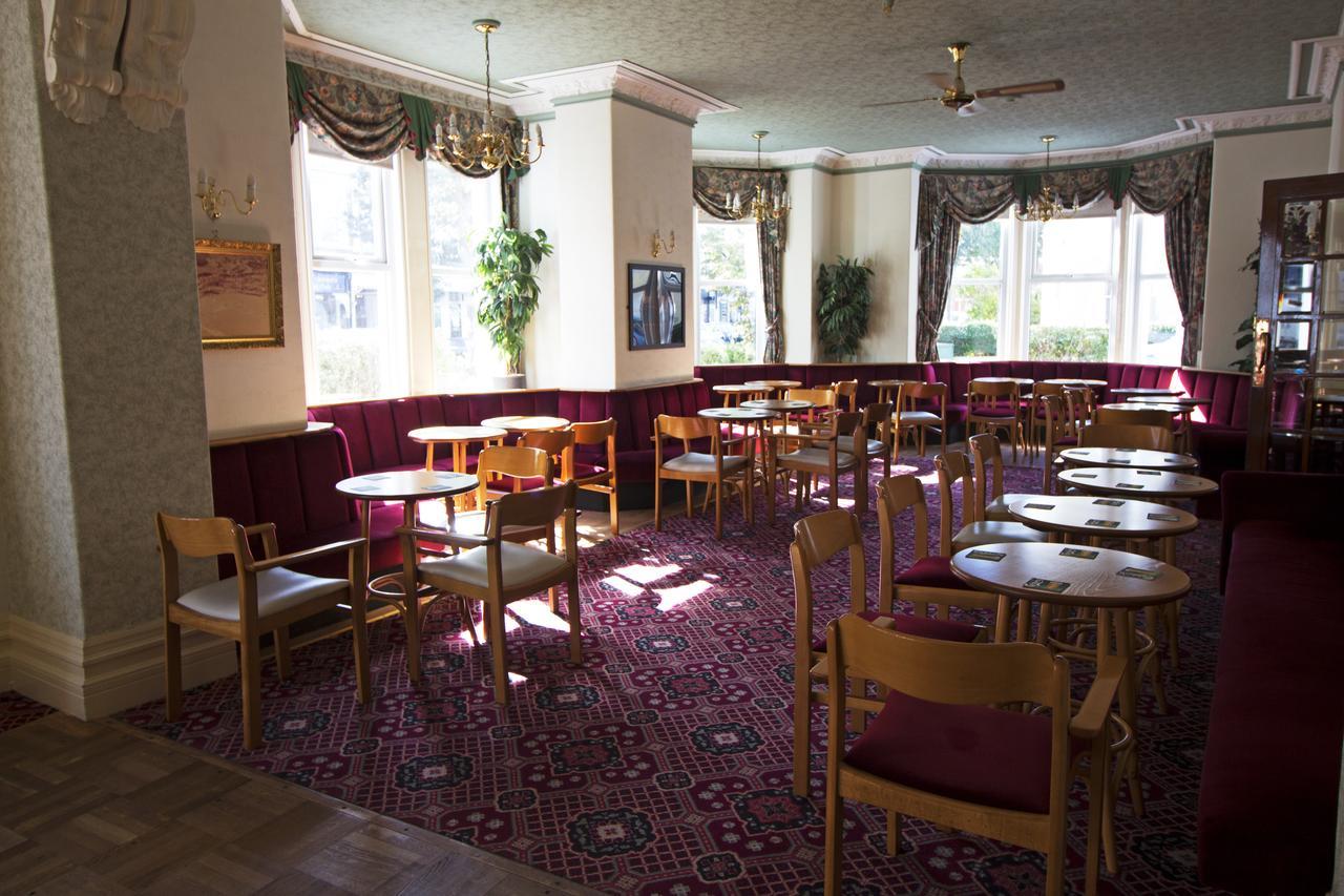 Evans Hotel Llandudno Bagian luar foto