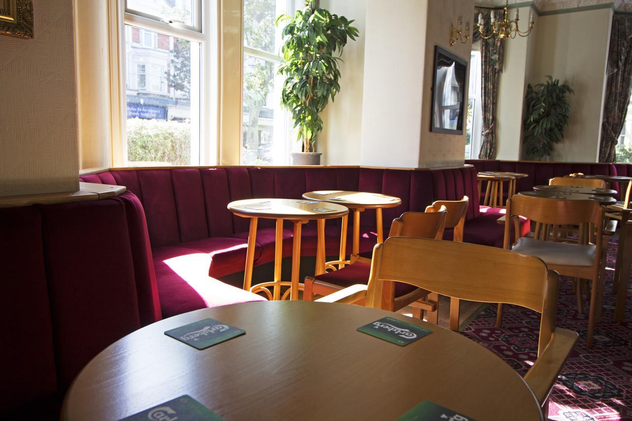 Evans Hotel Llandudno Bagian luar foto