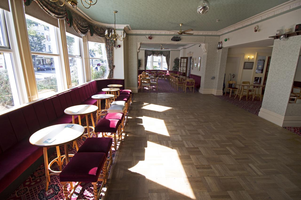 Evans Hotel Llandudno Bagian luar foto
