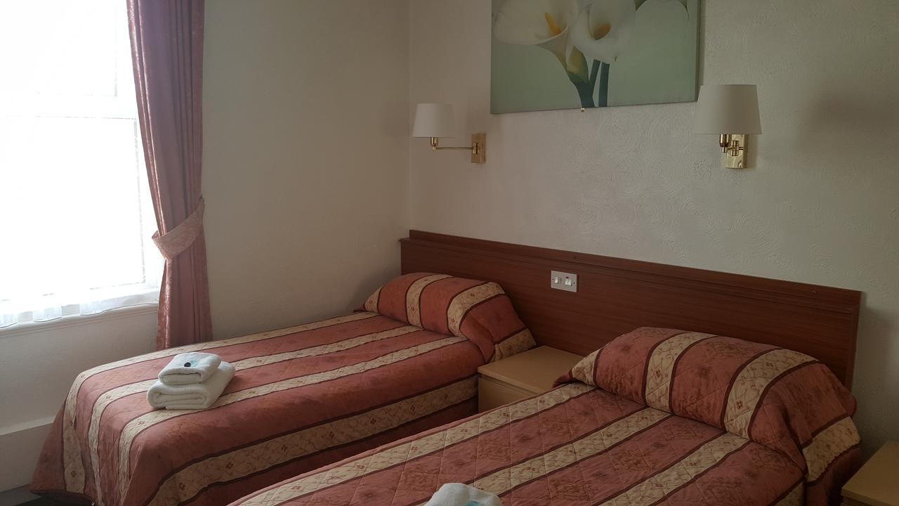 Evans Hotel Llandudno Bagian luar foto