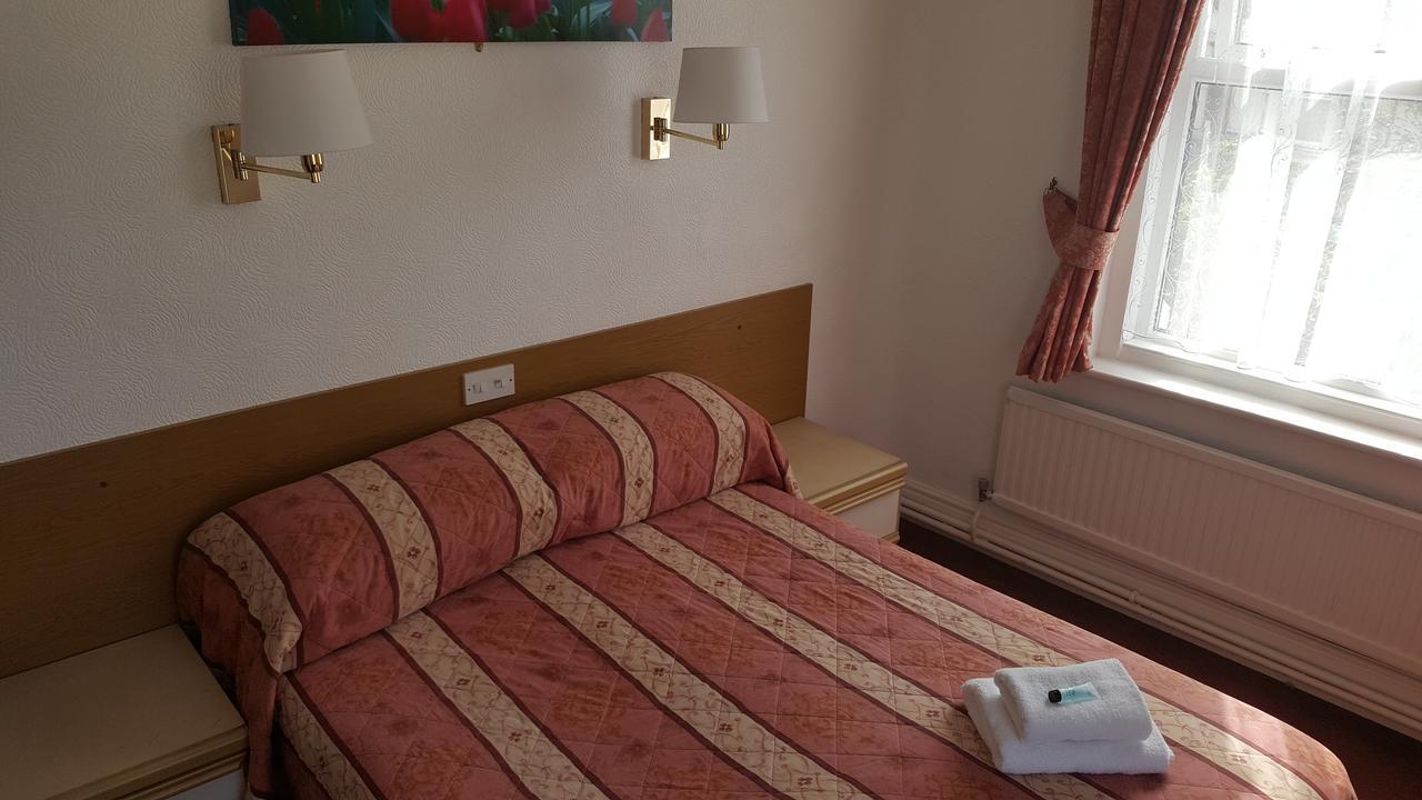 Evans Hotel Llandudno Bagian luar foto