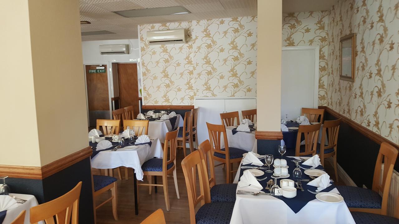 Evans Hotel Llandudno Bagian luar foto
