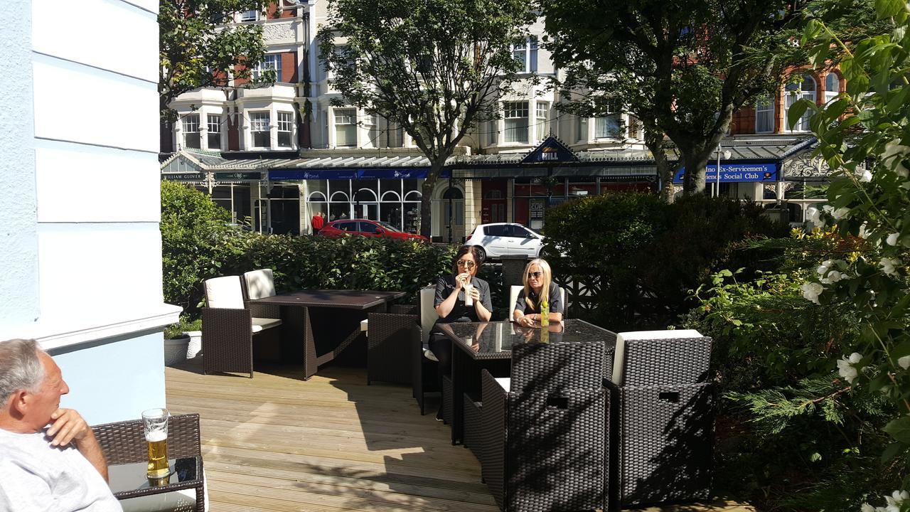 Evans Hotel Llandudno Bagian luar foto